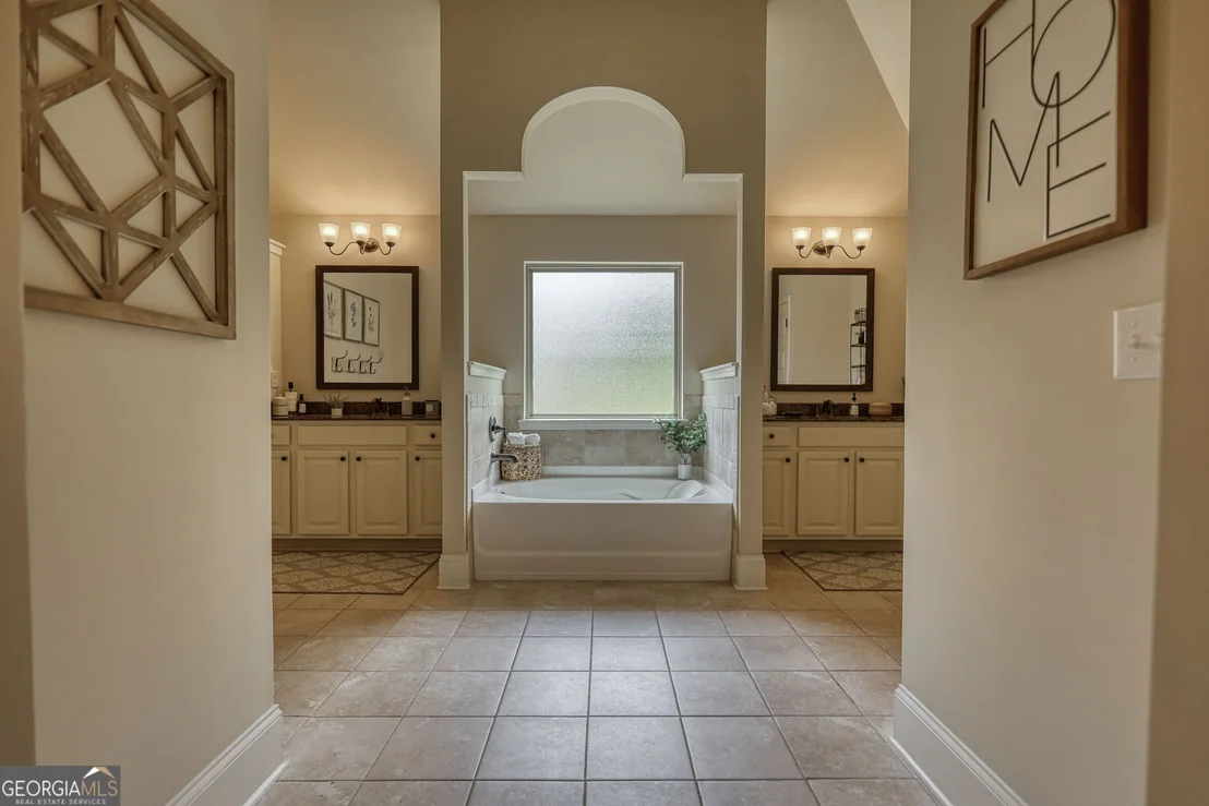 Photo of 3323 Shoals Ridge Drive