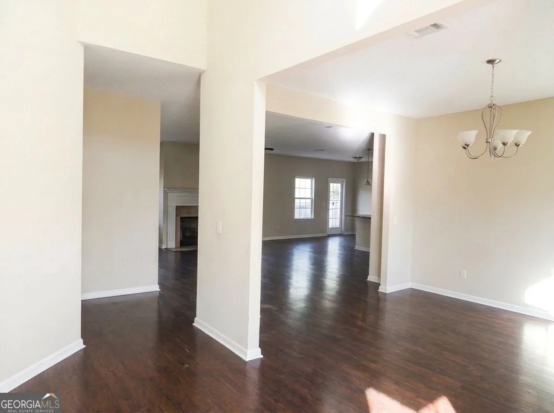 Photo of 1321 Windrow Drive