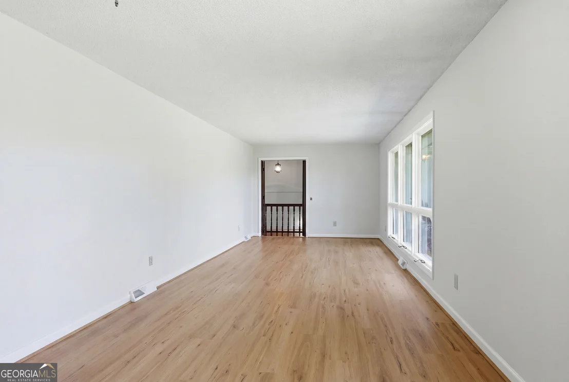 Photo of 33 Cherokee Hills Lane