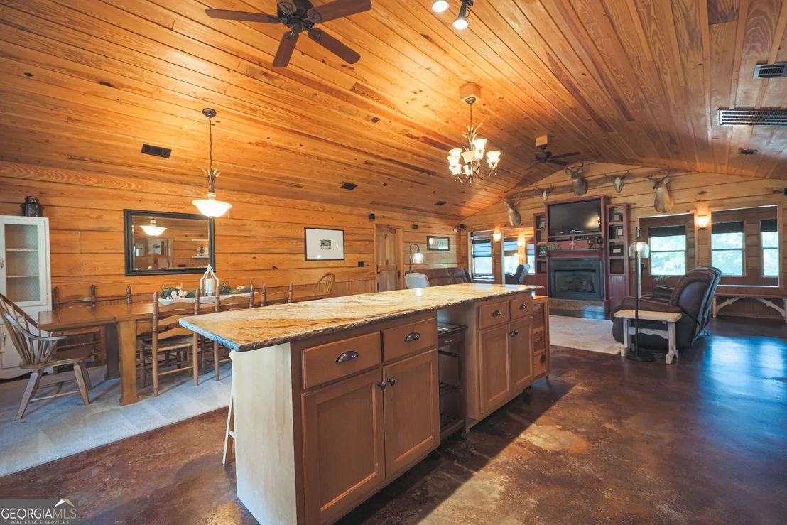 Photo of 3733 Oak Hill Road