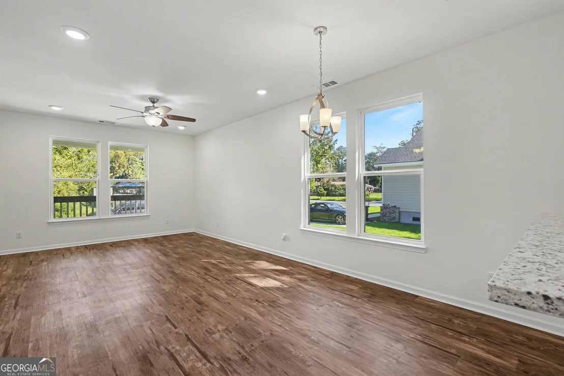 Photo of 1115 Bates Avenue