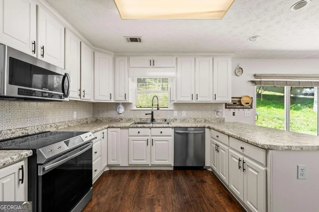 Photo of 6204 Cherrywood Trail