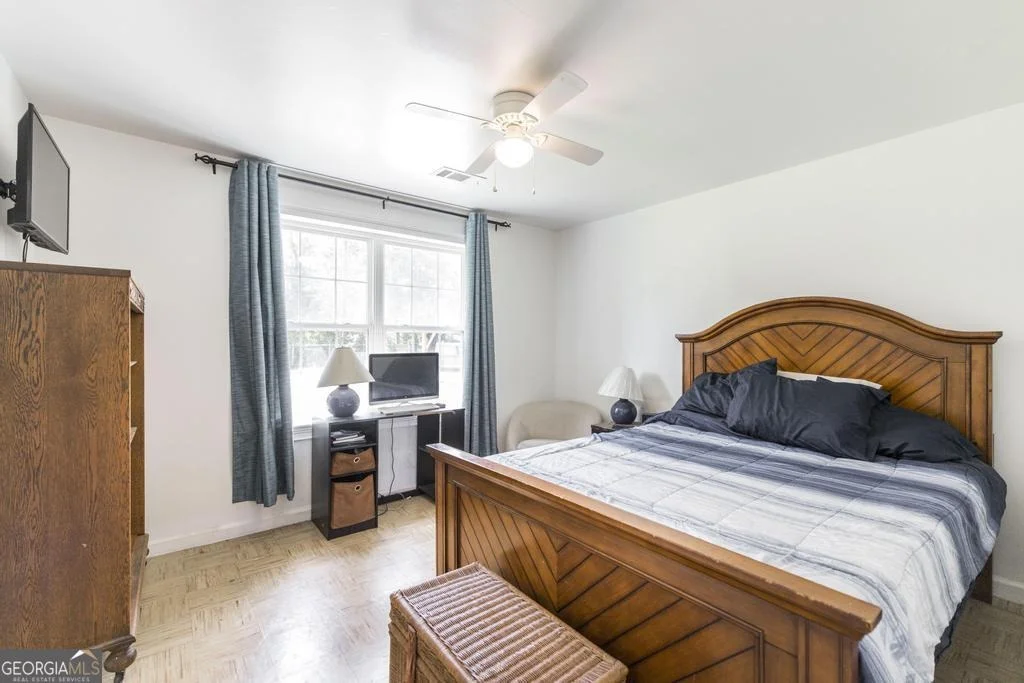 Photo of 3261 Walden Road