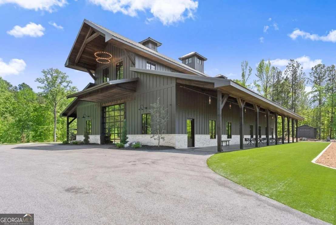 Photo of 3263 Tanners Mill Road
