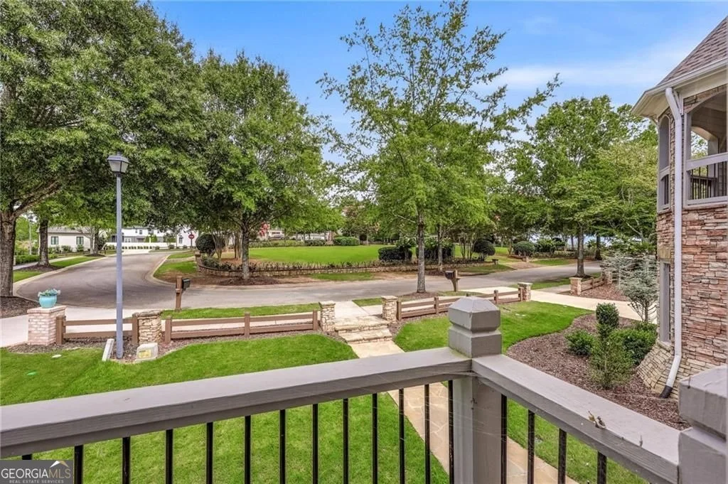 Photo of 6756 Hedge Row Lane