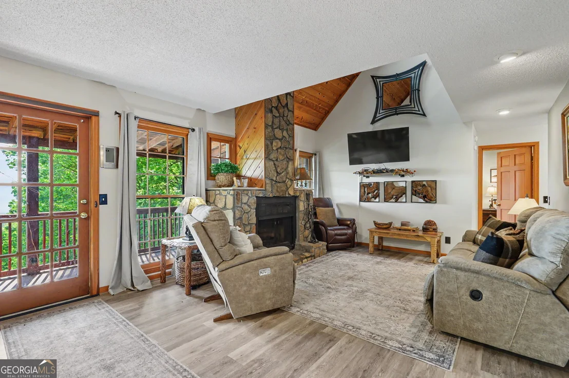 Photo of 44 Laquinta Lane