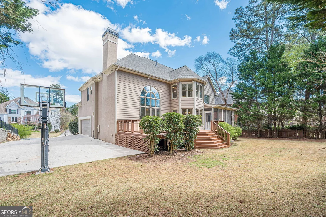 Photo of 6270 Deerwoods Trail