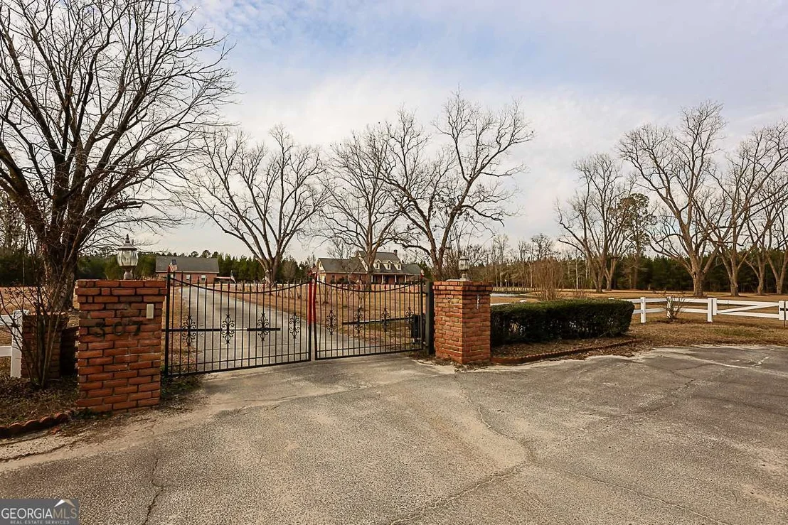 Photo of 307 Chester Thomas Road
