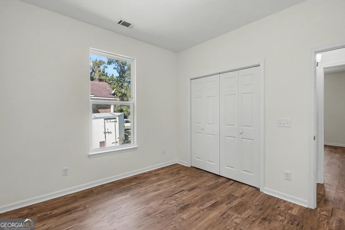 Photo of 1115 Bates Avenue