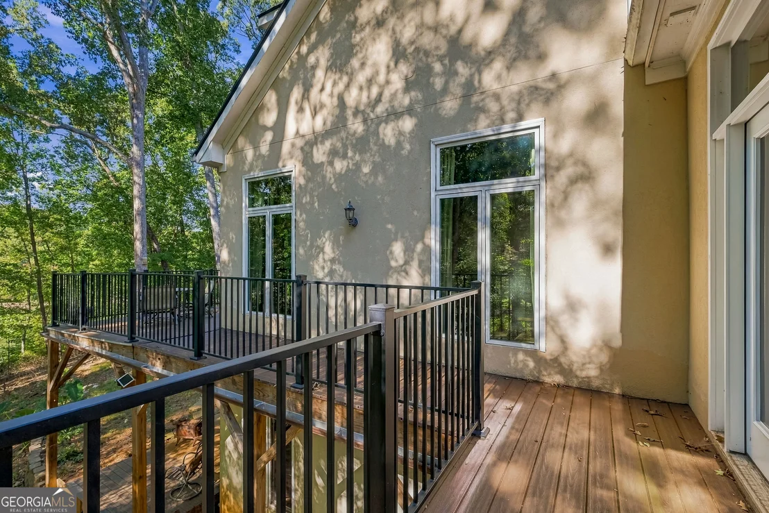 Photo of 3601 Lakeview Drive
