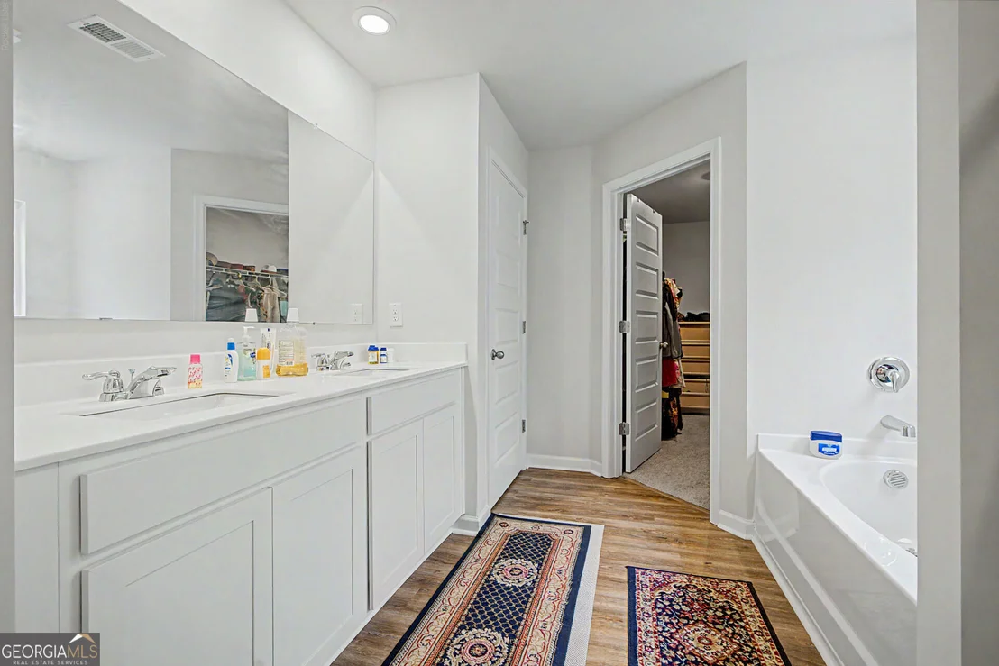 Photo of 637 Kimberwick Drive