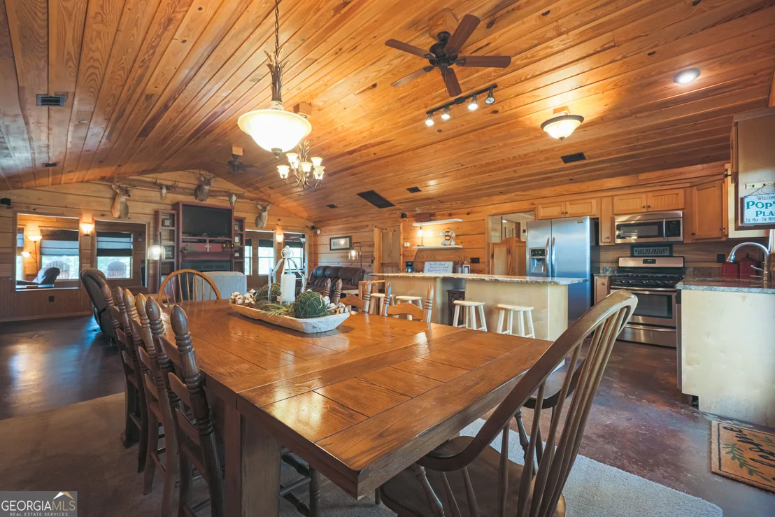 Photo of 3733 Oak Hill Road