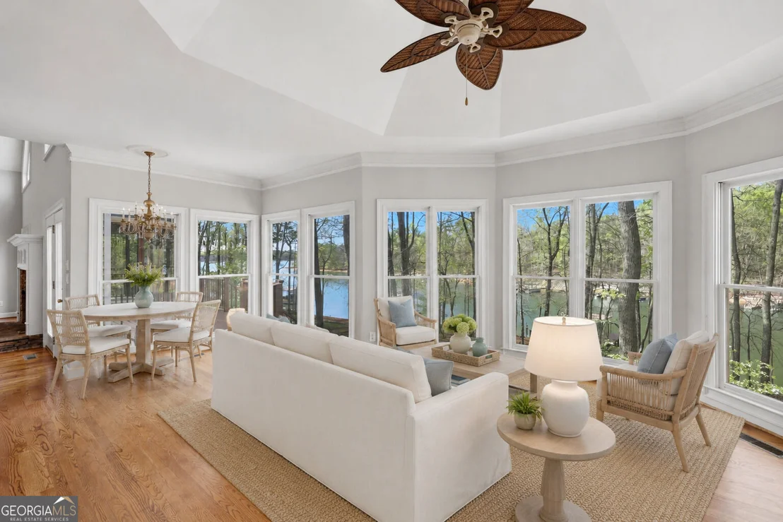 Photo of 3176 Deepwater Drive