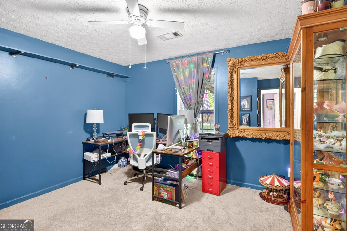 Photo of 353 Glenmoor Place