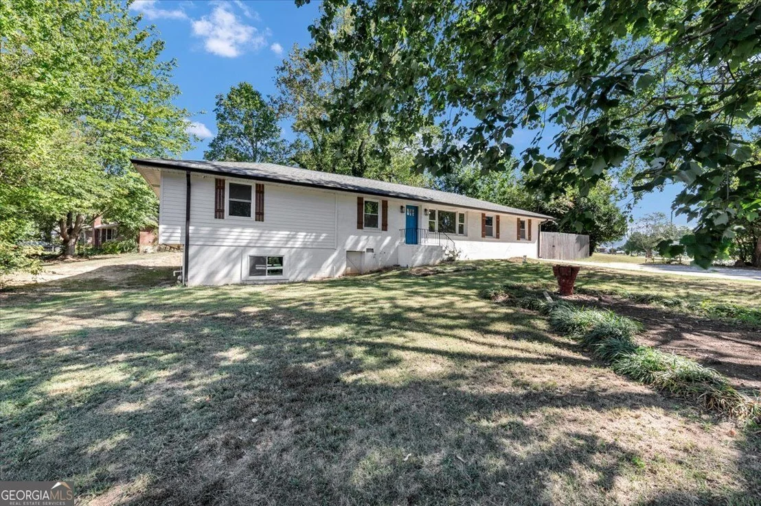 Photo of 956 Laurel Street