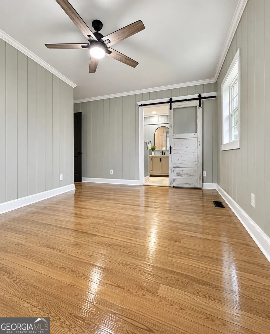 Photo of 405 N Broughton Street