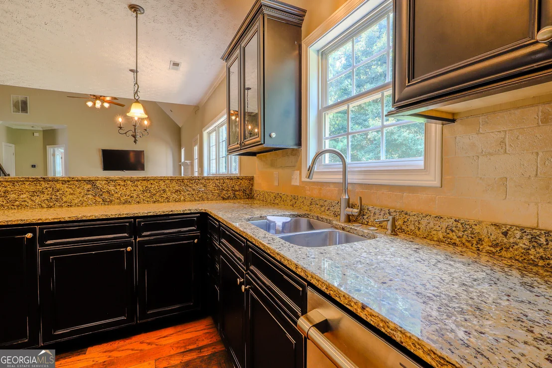 Photo of 100 Chapman Oak Drive