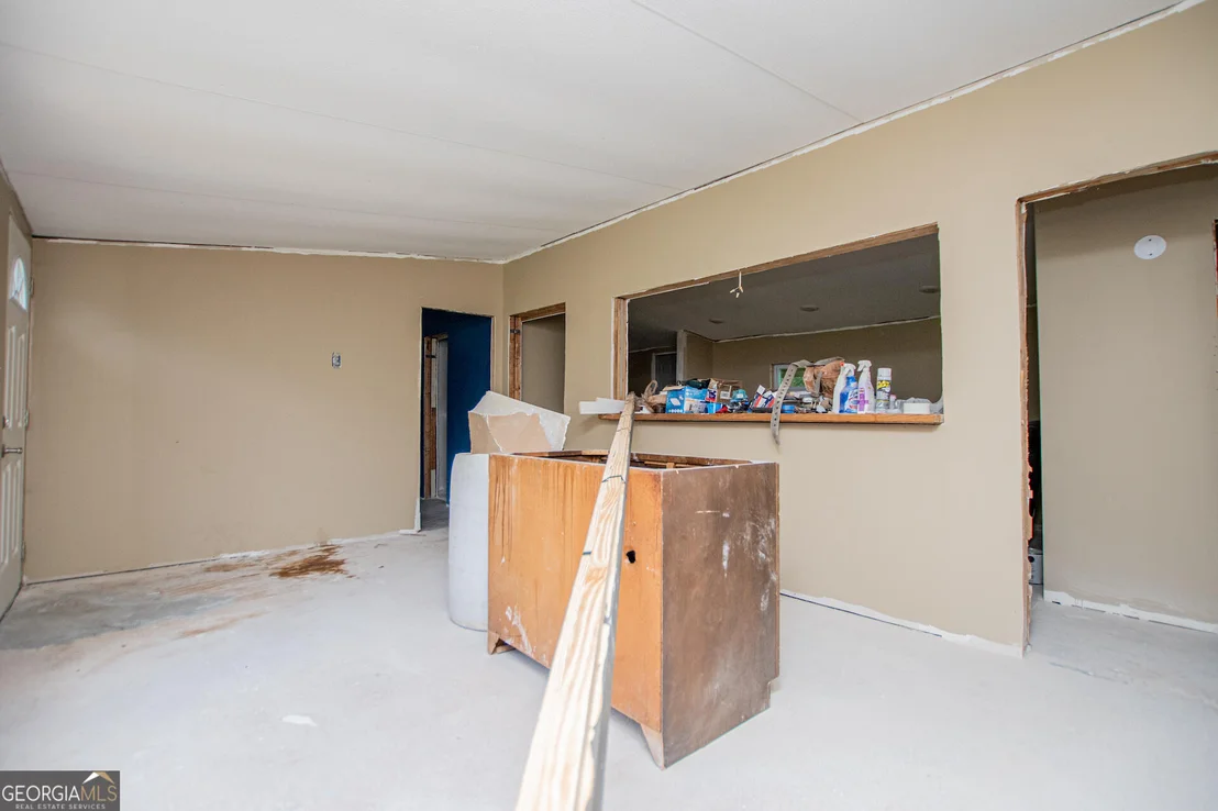 Photo of 33 Holiday Drive