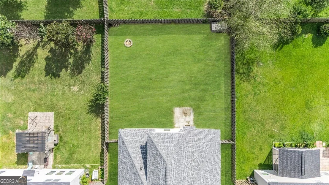 Photo of 413 Lions Den Drive