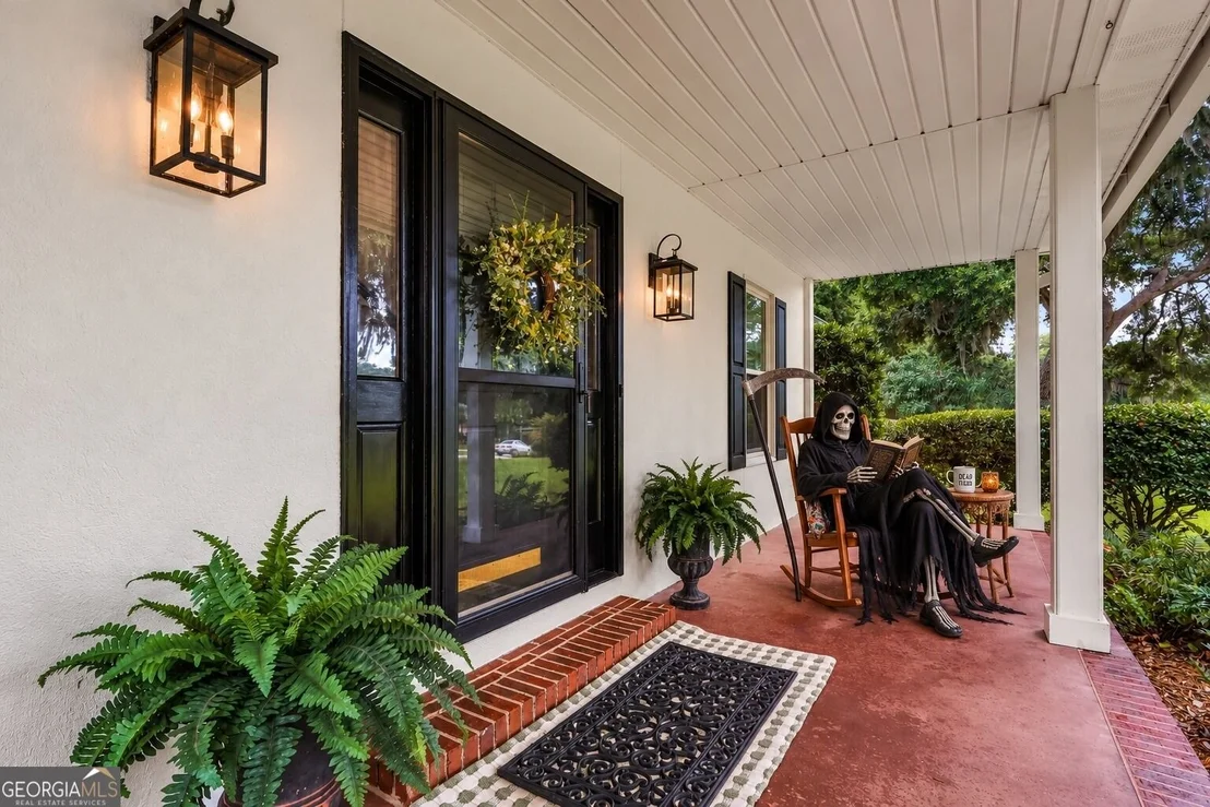 Photo of 1154 River Drive SW