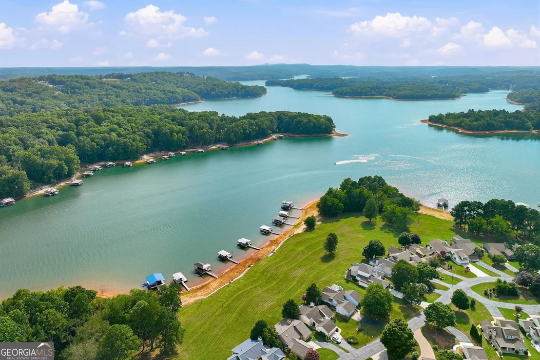 Photo of 3623 N River Road