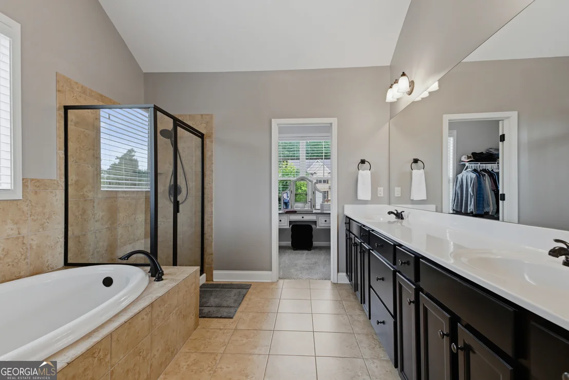 Photo of 6264 Riverview Parkway