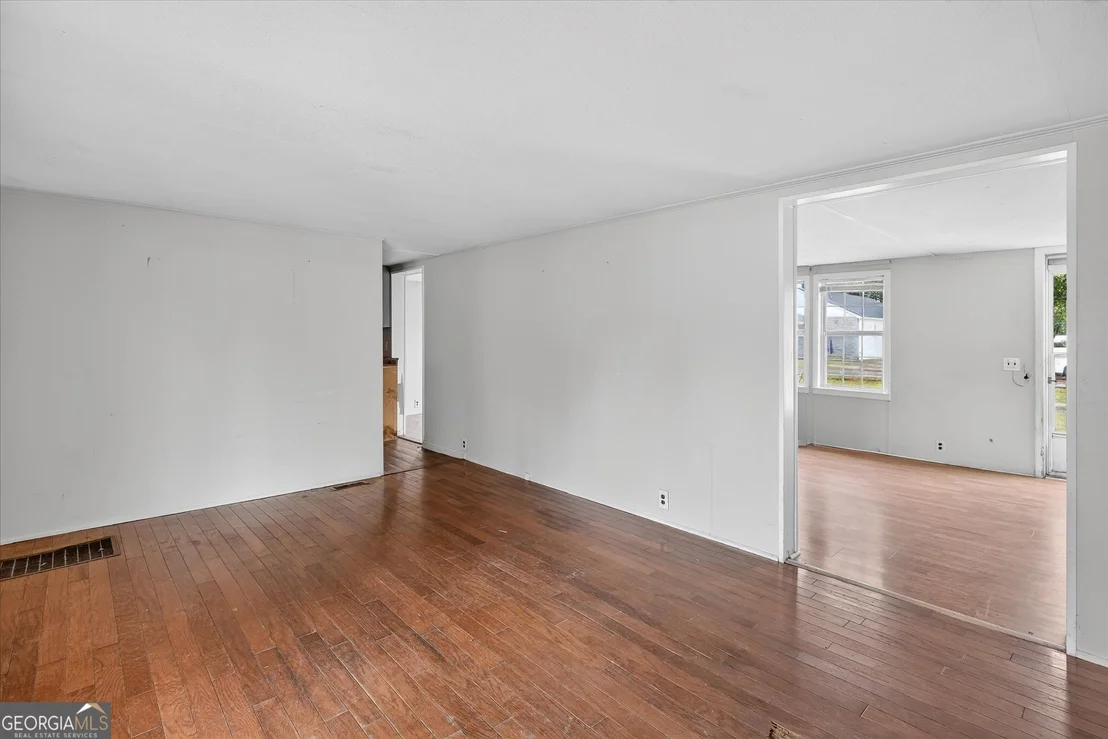 Photo of 405 5th Avenue
