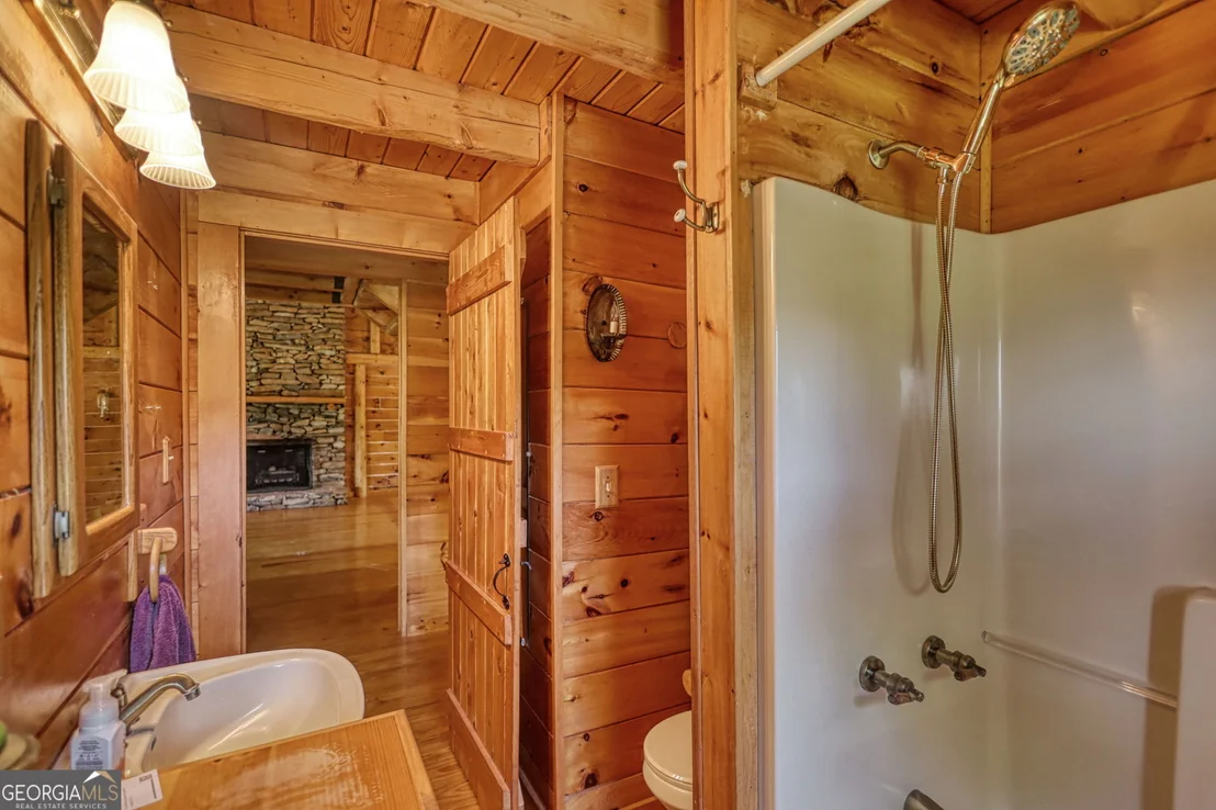 Photo of 2665 Macedonia Road