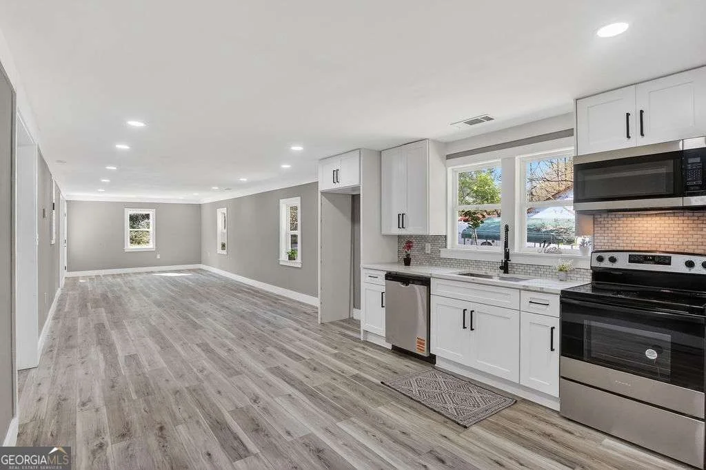 Photo of 206 Walker Drive