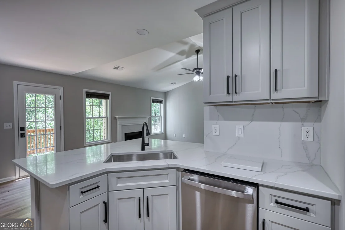 Photo of 854 Hawk Creek Trail