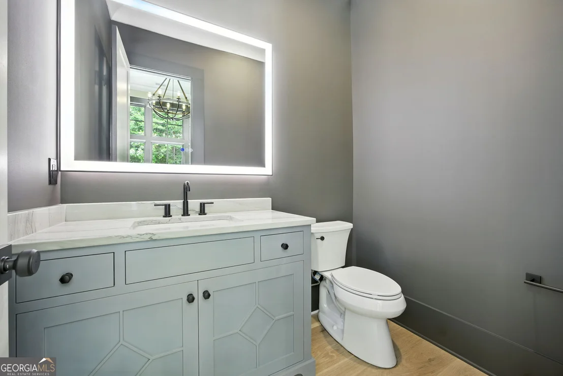 Photo of 608 Winterberry Drive