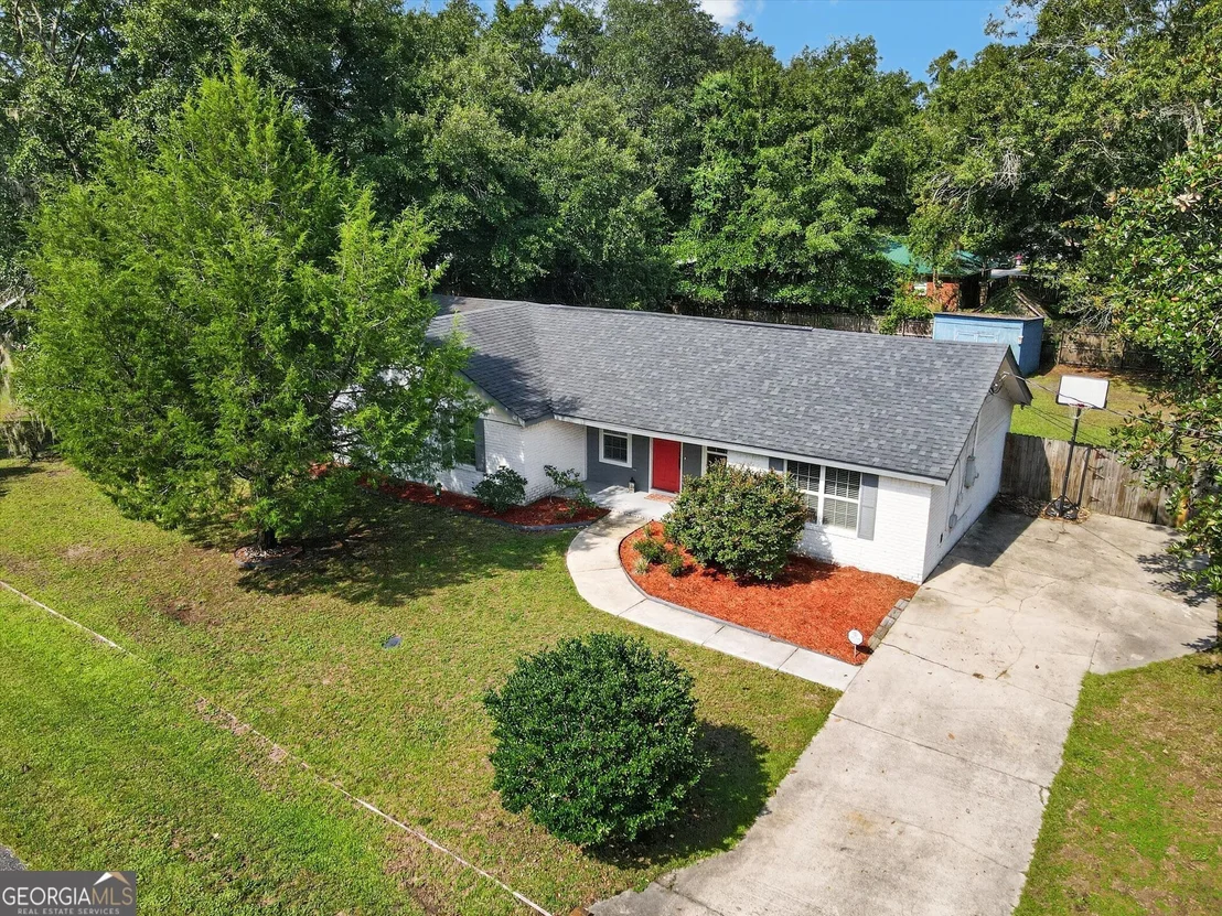 Photo of 214 Jefferson Circle SE