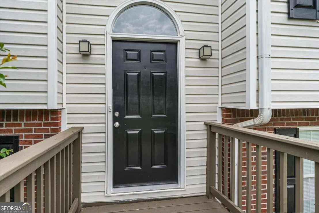 Photo of 1312 Vine Circle