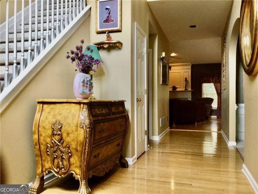 Photo of 6315 Robins Trace
