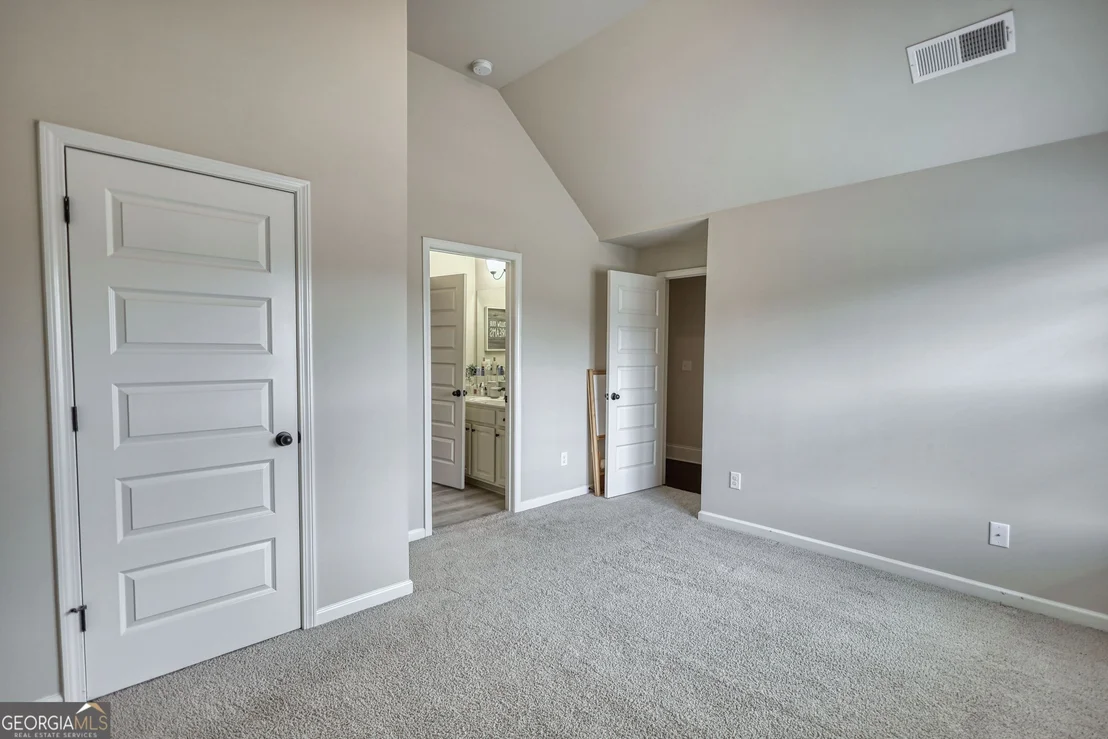 Photo of 3323 Shoals Ridge Drive