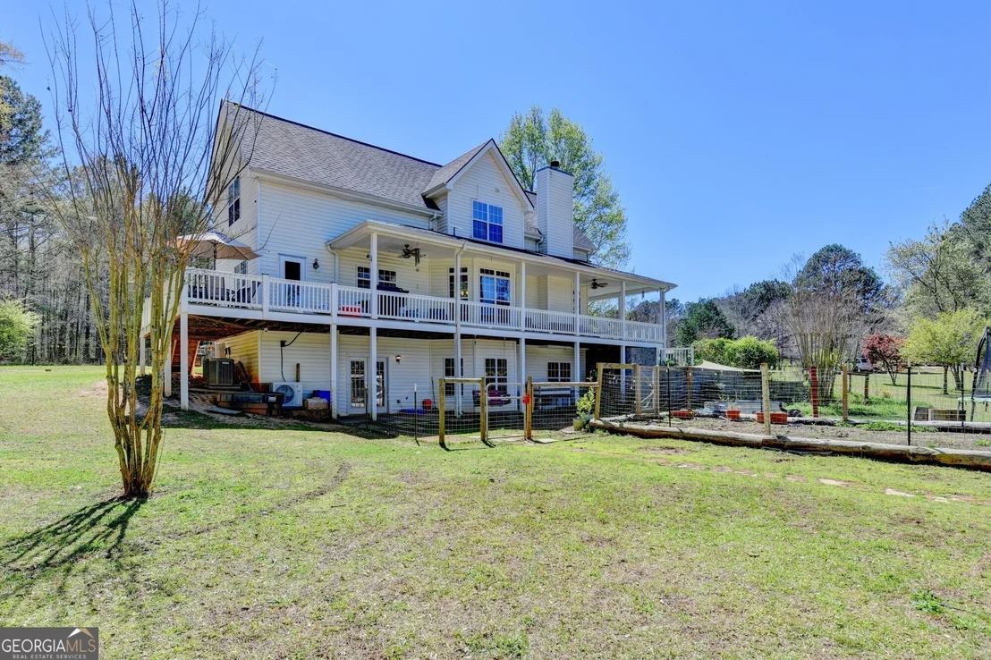 Photo of 1555 Lower River Road