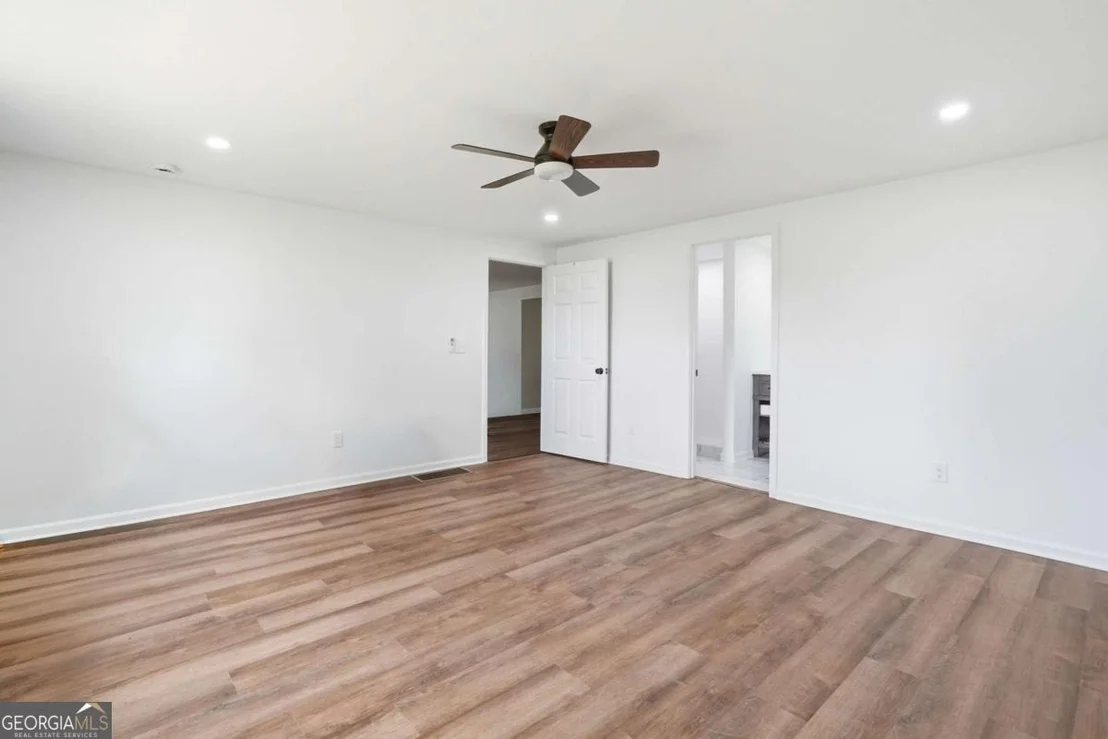Photo of 3011 Refuge Road