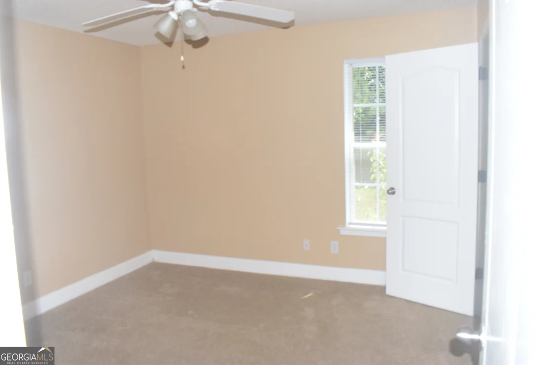 Photo of 111 Raymond Circle