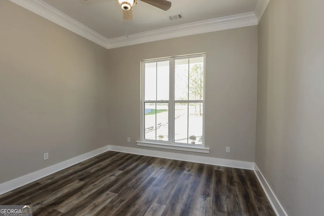 Photo of 1049 Mccall Road