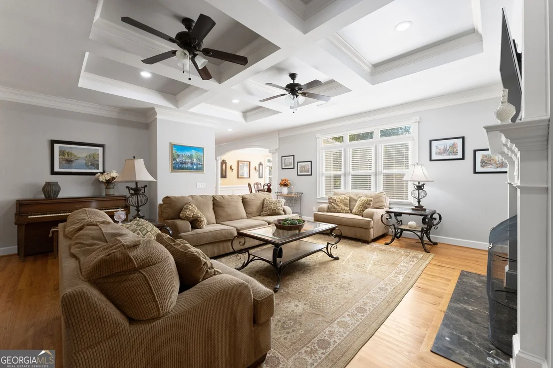 Photo of 5725 Ash Drive