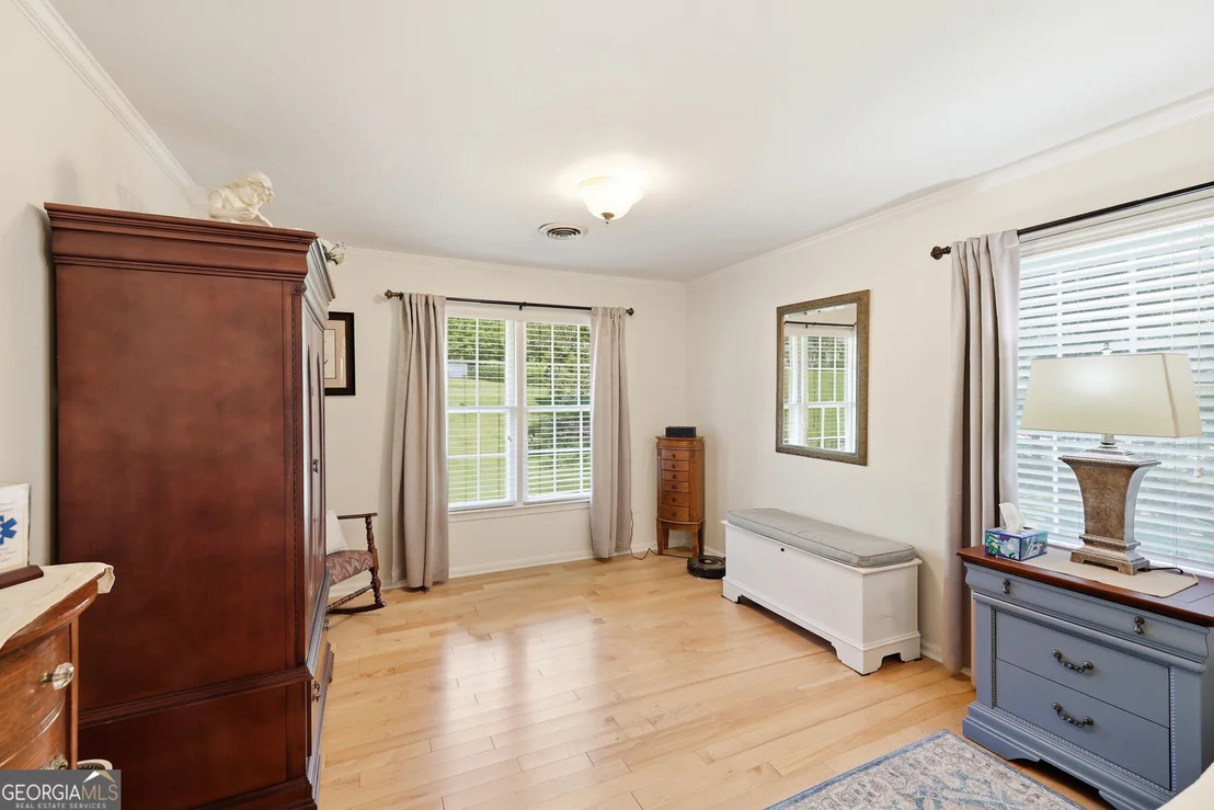 Photo of 155 Valley Road