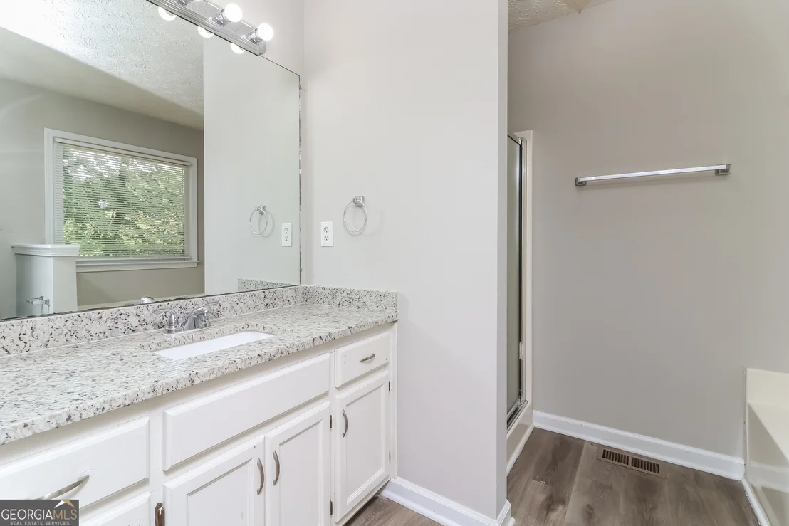 Photo of 21 Willow Bend Drive