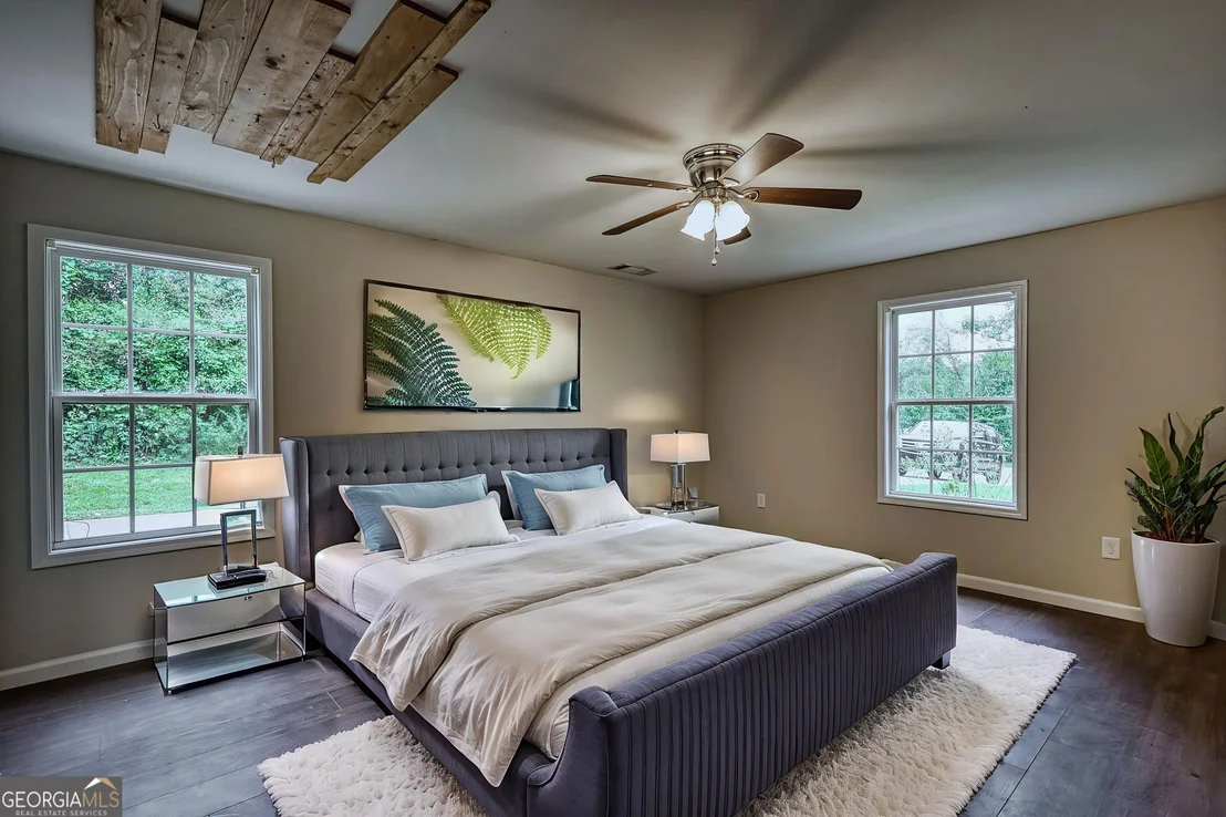 Photo of 1020 Flat Rock Road