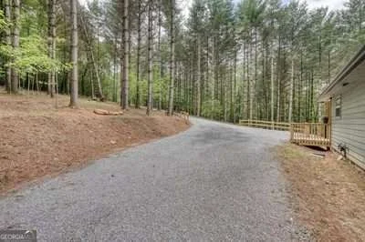 Photo of 124 Lakeside Estates Drive
