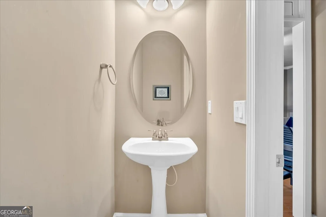 Photo of 4845 Backbay Street