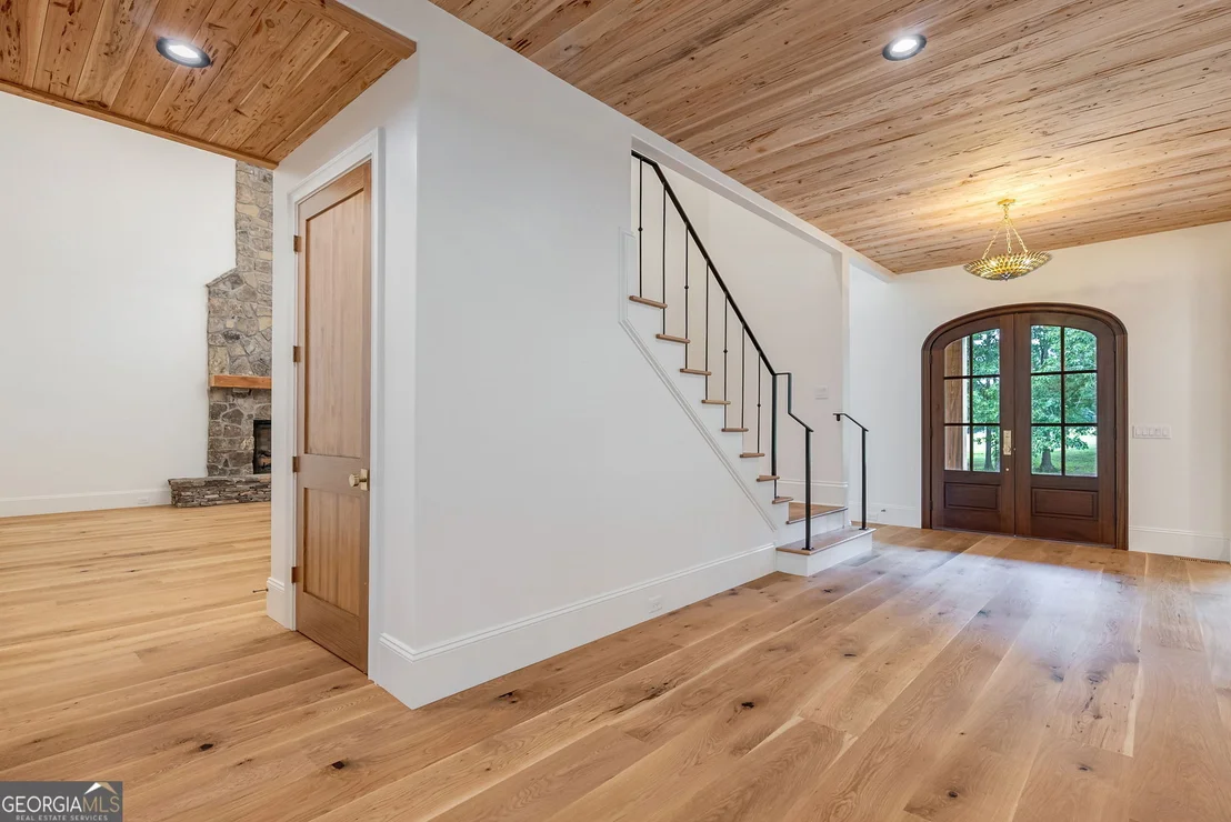 Photo of 1321A Garrett Road