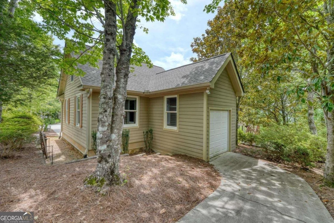 Photo of 48 Pine Top Drive