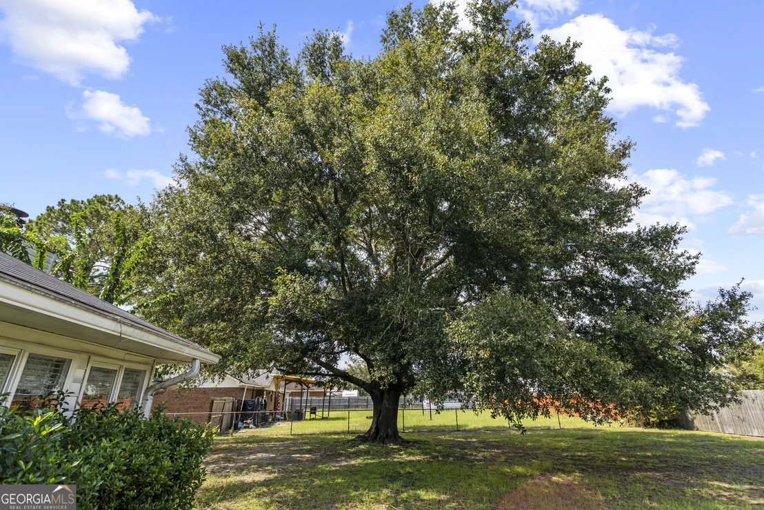Photo of 479 McCumber Drive