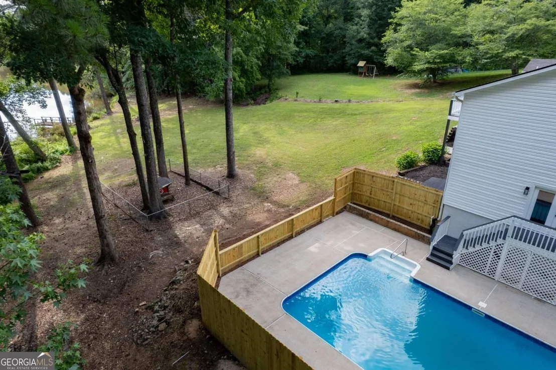 Photo of 60 Lakeside Drive