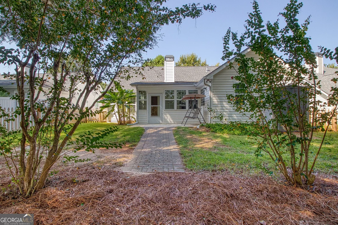 Photo of 70 Green Spring